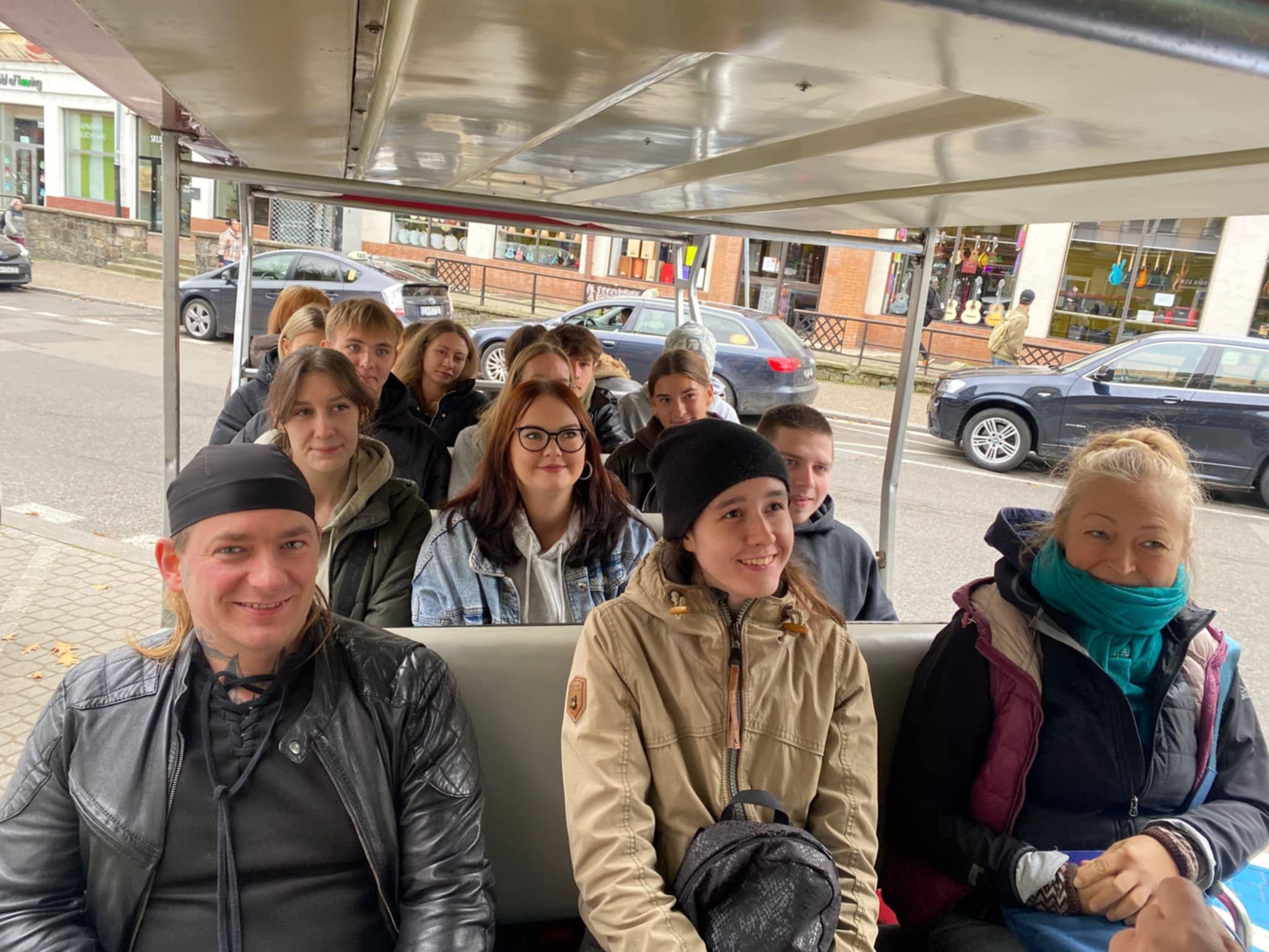 Zdjęcie uczniów w Meleksie.