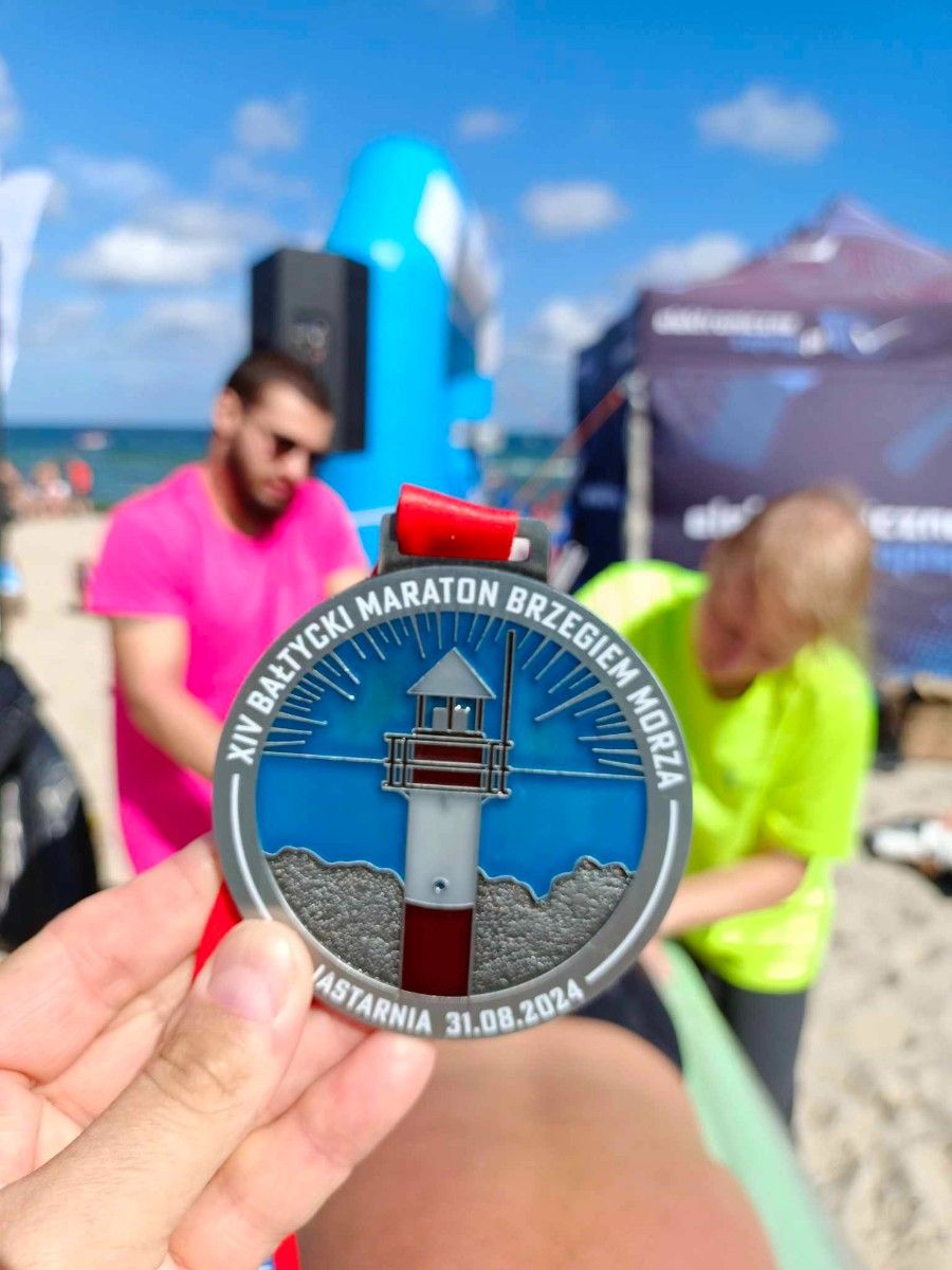 Zdjęcie medalu z zawodów.